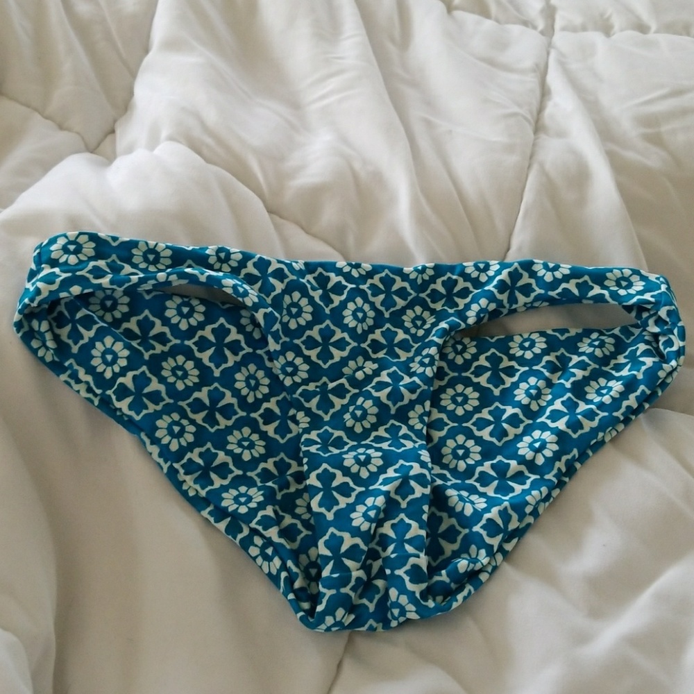 Bikini bottom